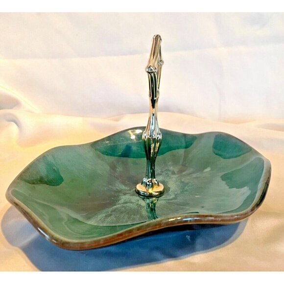 Vintage Blue Mountain Pottery Handled Dish Tray – 9" Green Drip Glaze – MCM - Picture 7 of 8